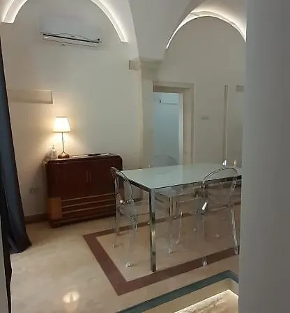 Palazzo Ancona * Μαρτίνα Φράνκα